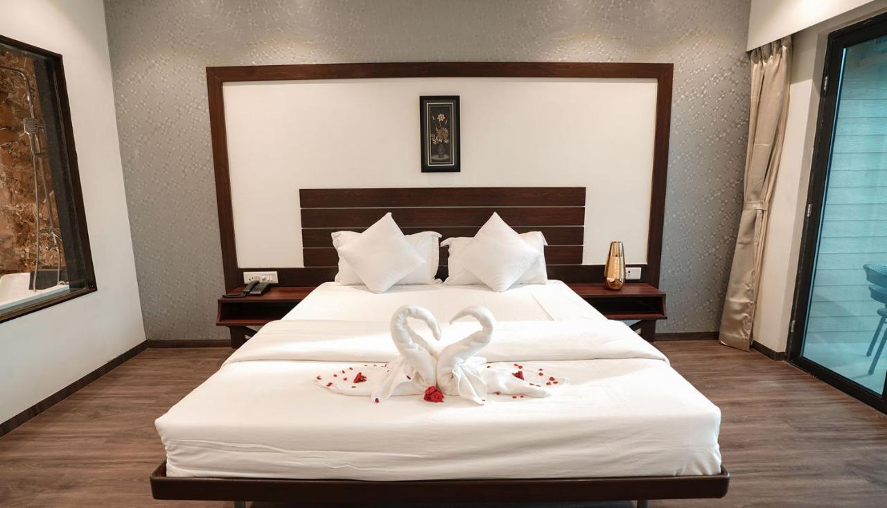 The Windmill Resorts Mālvan Kültér fotó